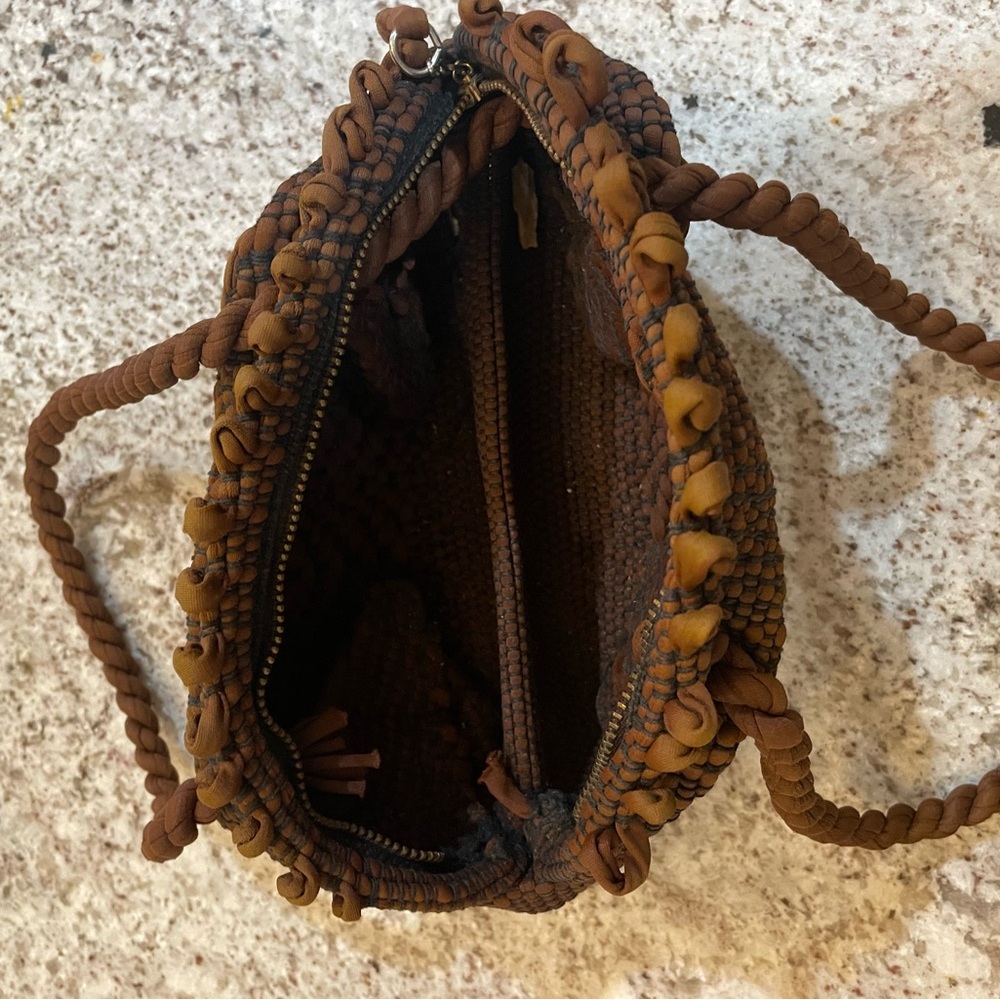 Handwoven Brown Boho Top-Handle Bag – Braided Strap Knit Purse with Zip Closure - Picture 6 of 11